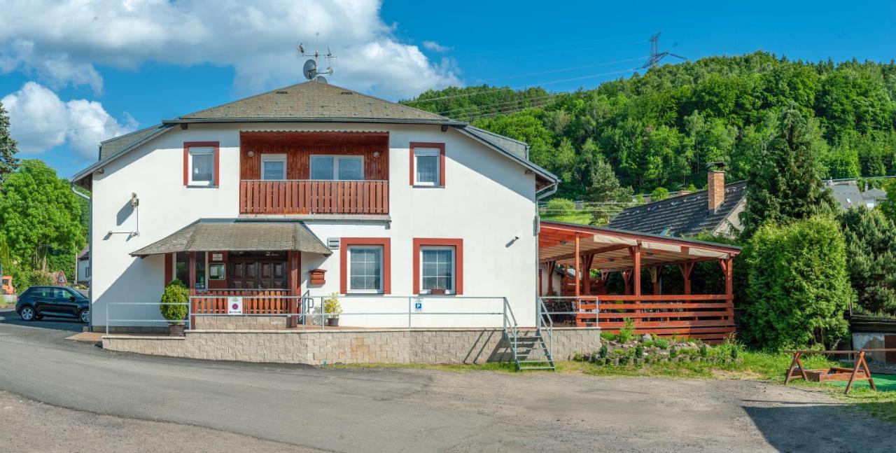 Penzion V Udoli Hodkovice nad Mohelkou 外观 照片